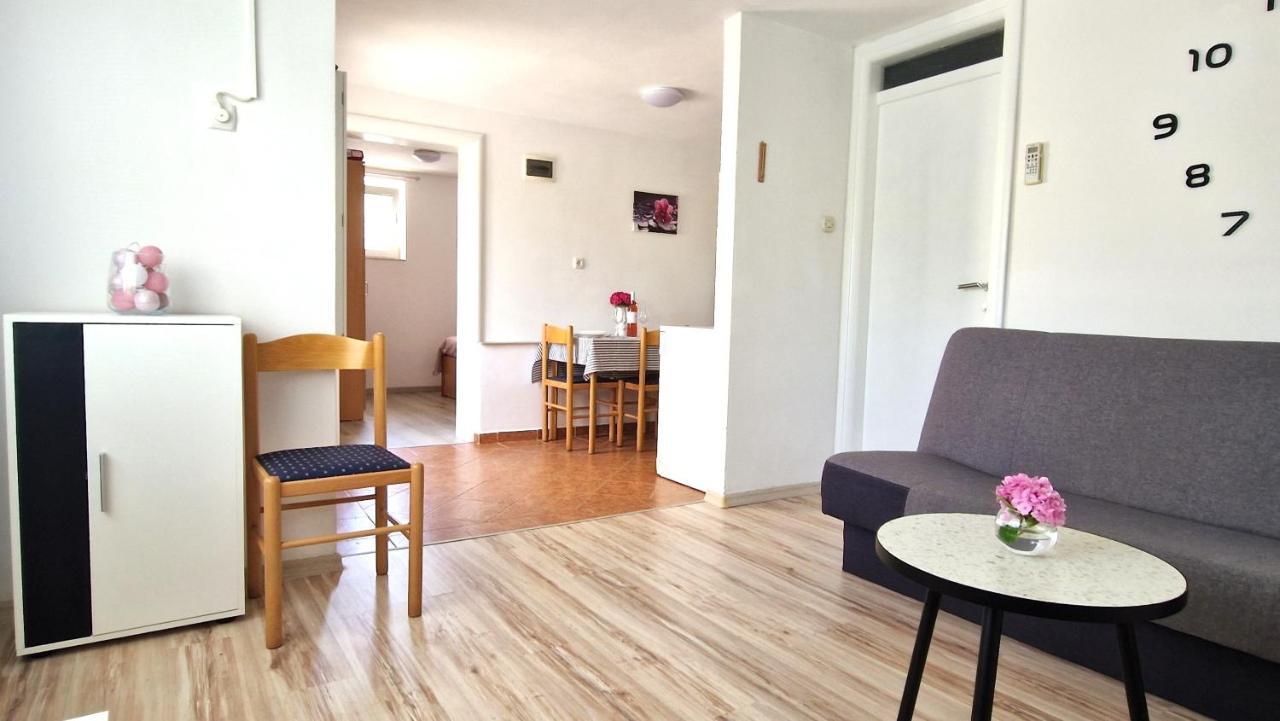 Apartment Jagoda Đảo Krk Ngoại thất bức ảnh